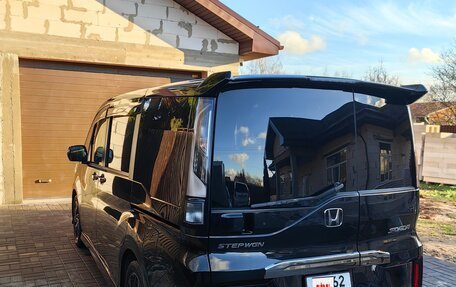 Honda Stepwgn IV, 2020 год, 2 780 000 рублей, 7 фотография