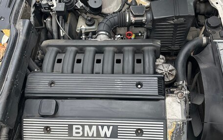 BMW 5 серия, 1991 год, 299 999 рублей, 11 фотография
