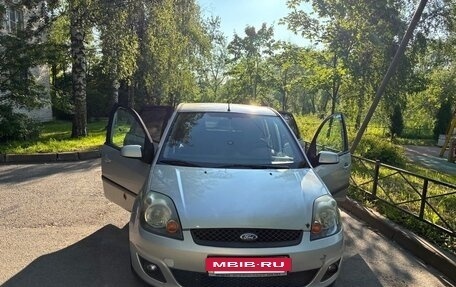 Ford Fiesta, 2007 год, 350 000 рублей, 2 фотография