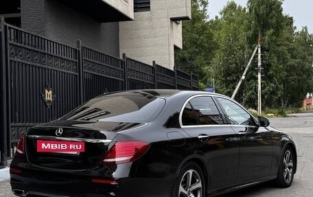 Mercedes-Benz E-Класс, 2017 год, 2 615 000 рублей, 6 фотография