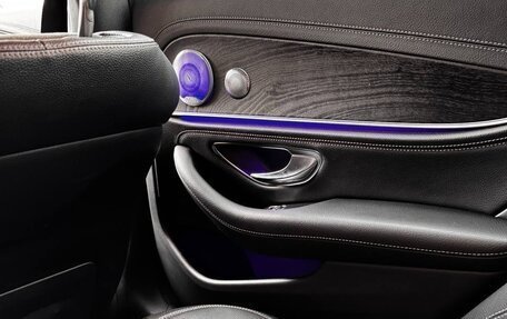 Mercedes-Benz E-Класс, 2017 год, 2 615 000 рублей, 15 фотография