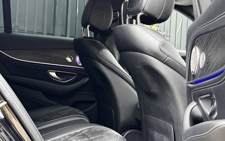 Mercedes-Benz E-Класс, 2017 год, 2 615 000 рублей, 27 фотография