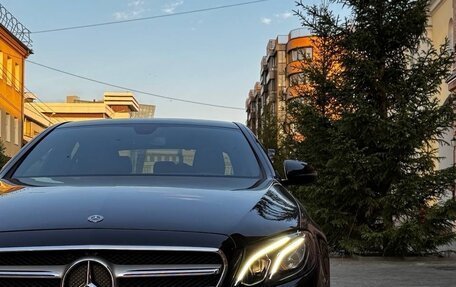 Mercedes-Benz E-Класс, 2017 год, 2 615 000 рублей, 33 фотография