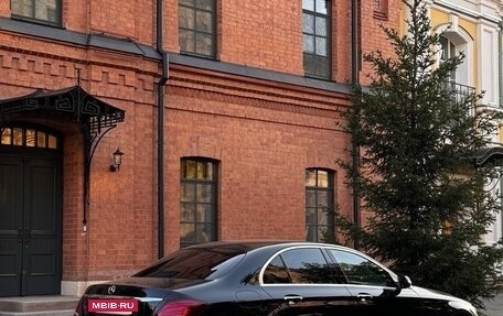 Mercedes-Benz E-Класс, 2017 год, 2 615 000 рублей, 36 фотография