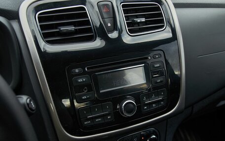 Renault Sandero II рестайлинг, 2017 год, 1 048 000 рублей, 5 фотография