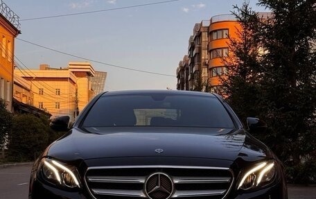 Mercedes-Benz E-Класс, 2017 год, 2 615 000 рублей, 32 фотография