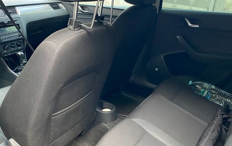 Skoda Rapid I, 2014 год, 950 000 рублей, 2 фотография