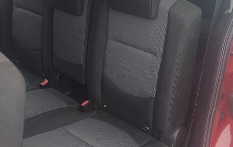 Mazda 5 I рестайлинг, 2006 год, 700 000 рублей, 8 фотография