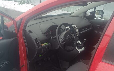 Mazda 5 I рестайлинг, 2006 год, 700 000 рублей, 5 фотография