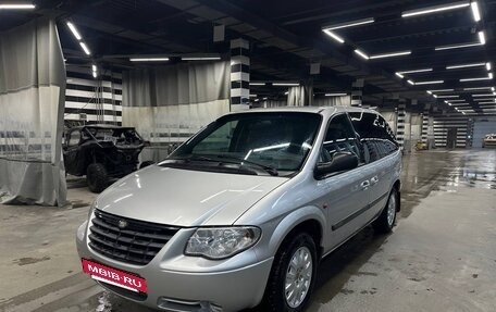 Chrysler Voyager IV, 2002 год, 780 000 рублей, 13 фотография