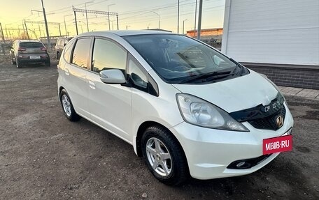 Honda Fit III, 2008 год, 627 000 рублей, 2 фотография
