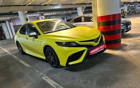 Toyota Camry, 2021 год, 2 370 000 рублей, 5 фотография