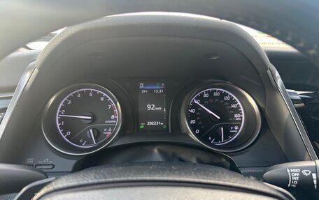 Toyota Camry, 2021 год, 2 370 000 рублей, 7 фотография