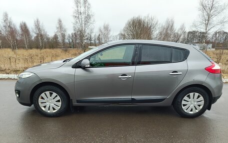 Renault Megane III, 2012 год, 590 000 рублей, 2 фотография