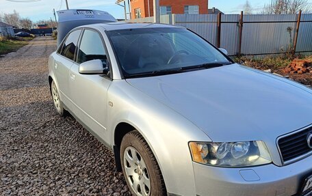 Audi A4, 2002 год, 690 000 рублей, 4 фотография