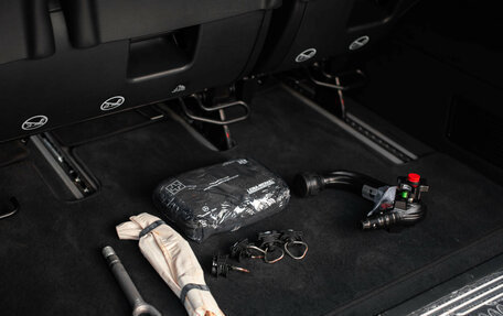 Mercedes-Benz V-Класс, 2024 год, 10 200 000 рублей, 36 фотография