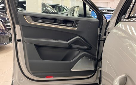 Porsche Cayenne III, 2025 год, 18 190 000 рублей, 13 фотография