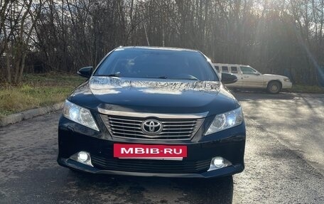 Toyota Camry, 2013 год, 1 750 000 рублей, 2 фотография