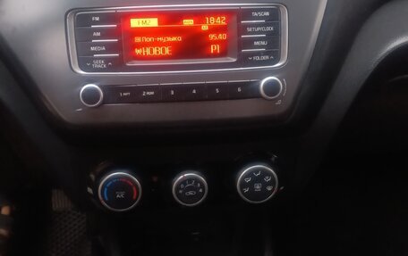 KIA Rio III рестайлинг, 2015 год, 780 000 рублей, 9 фотография