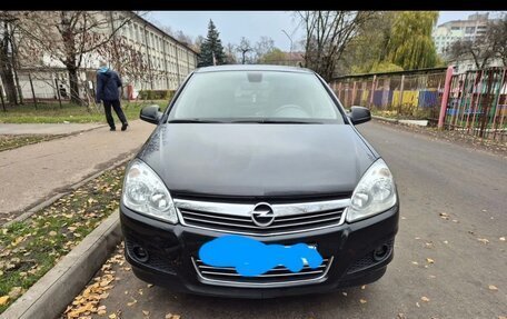 Opel Astra H, 2011 год, 695 000 рублей, 1 фотография