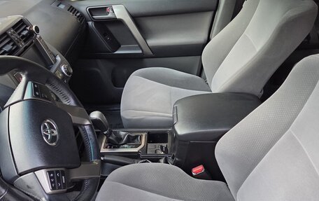 Toyota Land Cruiser Prado 150 рестайлинг 2, 2013 год, 2 970 000 рублей, 7 фотография