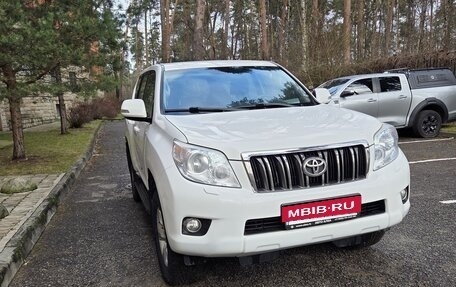 Toyota Land Cruiser Prado 150 рестайлинг 2, 2013 год, 2 970 000 рублей, 3 фотография