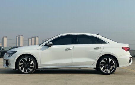 Audi A3, 2022 год, 2 300 000 рублей, 2 фотография