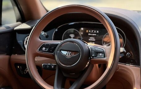 Bentley Bentayga I, 2022 год, 20 890 000 рублей, 23 фотография