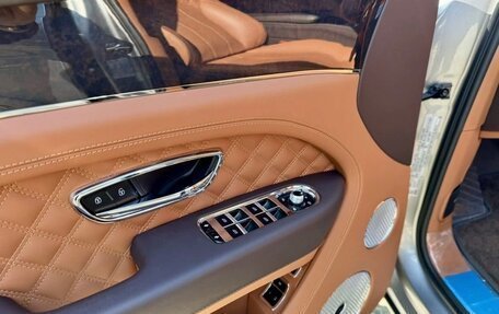 Bentley Bentayga I, 2022 год, 20 890 000 рублей, 26 фотография