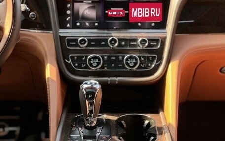 Bentley Bentayga I, 2022 год, 20 890 000 рублей, 20 фотография