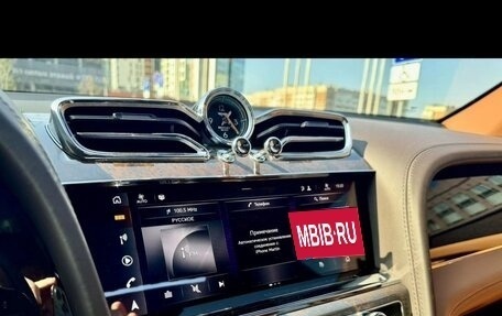Bentley Bentayga I, 2022 год, 20 890 000 рублей, 30 фотография