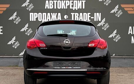 Opel Astra J, 2013 год, 780 000 рублей, 6 фотография