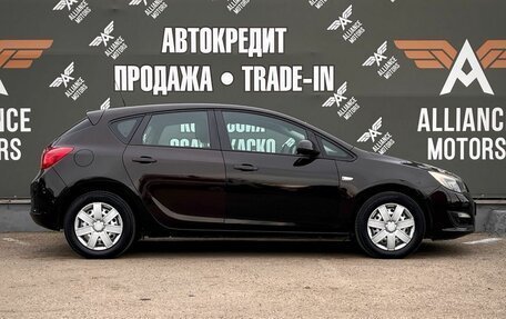 Opel Astra J, 2013 год, 780 000 рублей, 9 фотография