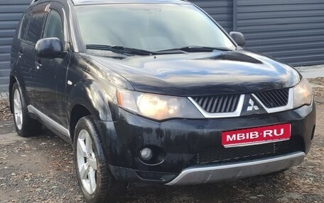 Mitsubishi Outlander III рестайлинг 3, 2008 год, 640 000 рублей, 1 фотография