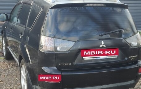 Mitsubishi Outlander III рестайлинг 3, 2008 год, 640 000 рублей, 5 фотография