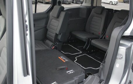 Ford Tourneo Connect II рестайлинг, 2019 год, 1 795 000 рублей, 13 фотография