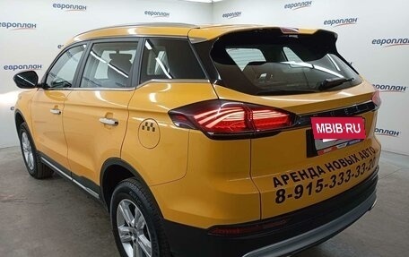 Geely Atlas, 2024 год, 1 900 000 рублей, 4 фотография