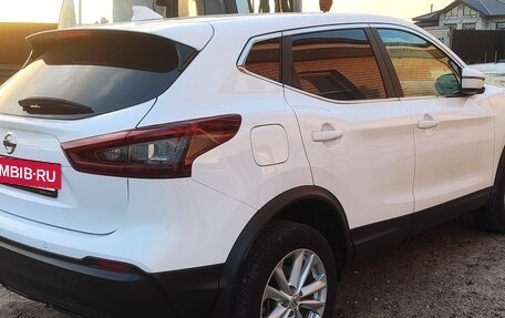 Nissan Qashqai, 2021 год, 2 350 000 рублей, 3 фотография