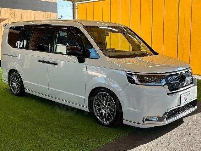 Honda Stepwgn V рестайлинг, 2022 год, 1 951 950 рублей, 4 фотография