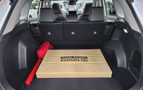 Toyota RAV4, 2025 год, 5 490 099 рублей, 18 фотография