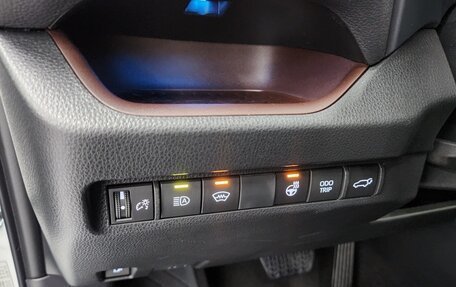 Toyota RAV4, 2025 год, 5 490 099 рублей, 10 фотография