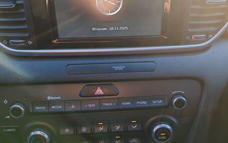 KIA Sportage IV рестайлинг, 2018 год, 2 070 000 рублей, 23 фотография