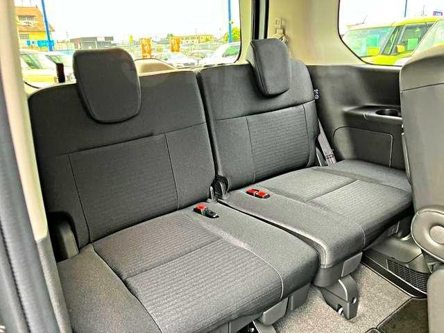 Nissan Serena V, 2022 год, 2 700 000 рублей, 5 фотография