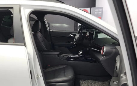 Chevrolet Trax, 2023 год, 1 605 000 рублей, 7 фотография