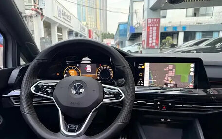 Volkswagen Golf VIII, 2021 год, 1 800 143 рублей, 11 фотография