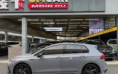 Volkswagen Golf VIII, 2021 год, 1 800 143 рублей, 3 фотография