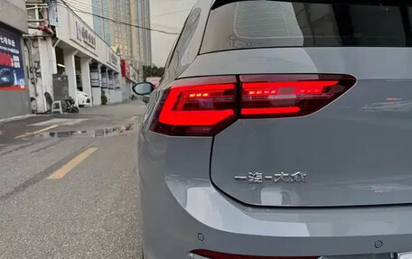 Volkswagen Golf VIII, 2021 год, 1 800 143 рублей, 18 фотография