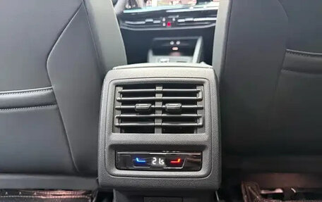 Volkswagen Golf VIII, 2021 год, 1 800 143 рублей, 17 фотография