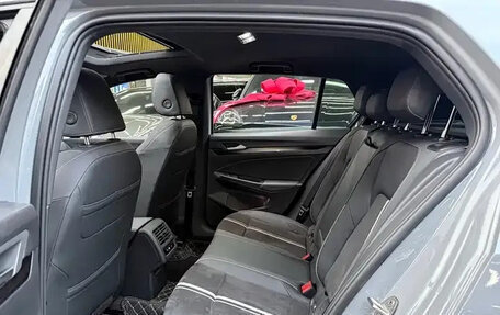 Volkswagen Golf VIII, 2021 год, 1 800 143 рублей, 16 фотография