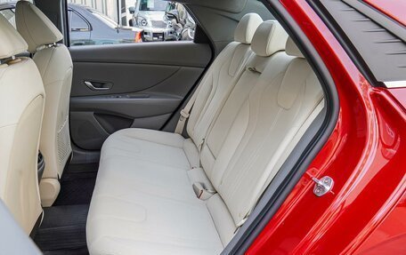 Hyundai Elantra, 2021 год, 2 130 000 рублей, 9 фотография